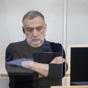 fI7tymiIwixpckaebiKyly2wMWmgUNzcGz0Kc7sw_1200