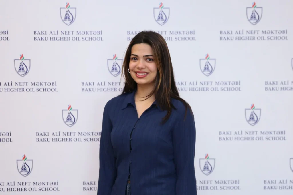 hZKDi0q6hiz0gR4qNYI0OH6sFtC1gHrYTOlUushp_1200